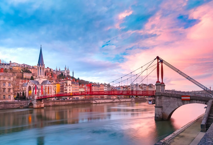 best time to visit France