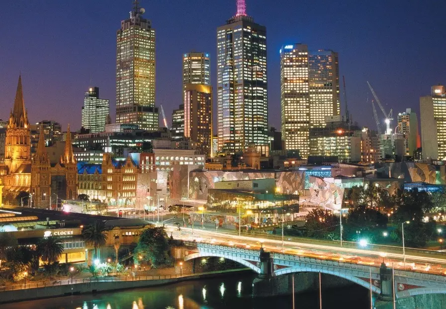 Why Melbourne is the Ultimate Australian City to Live, Work & Explore