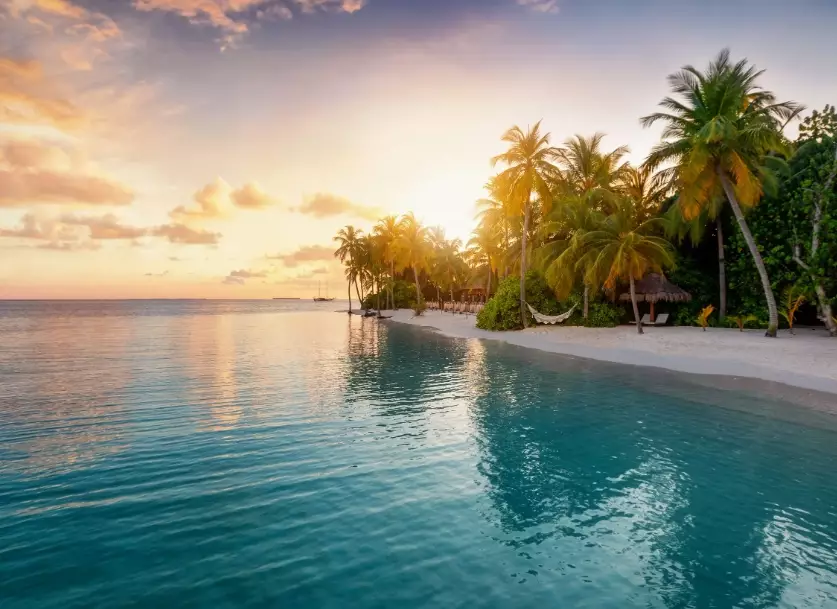 visit Maldives from USA