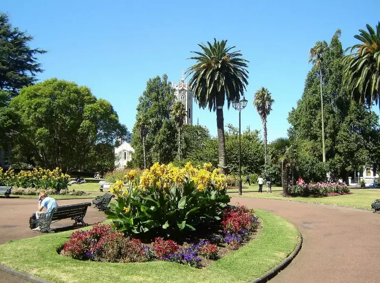 budget travel New Zealand