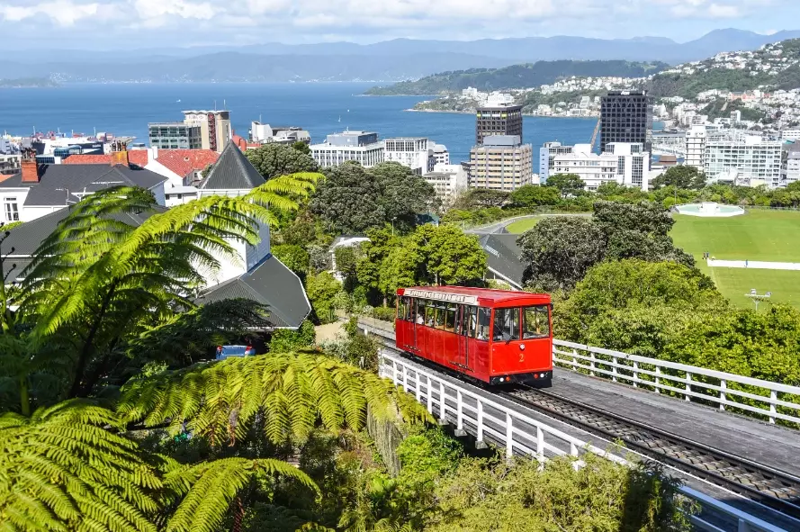 biggest tourist attraction New Zealand