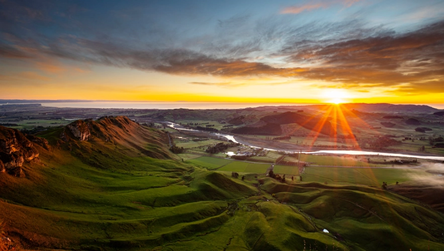 Most Beautiful Places to Live in New Zealand: Top Scenic Destinations