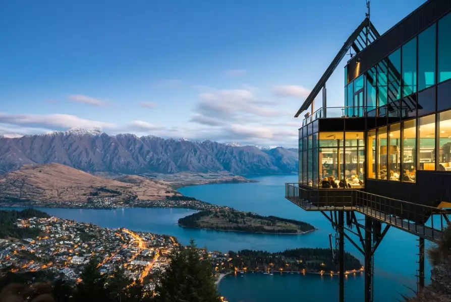 New Zealand must-see attractions