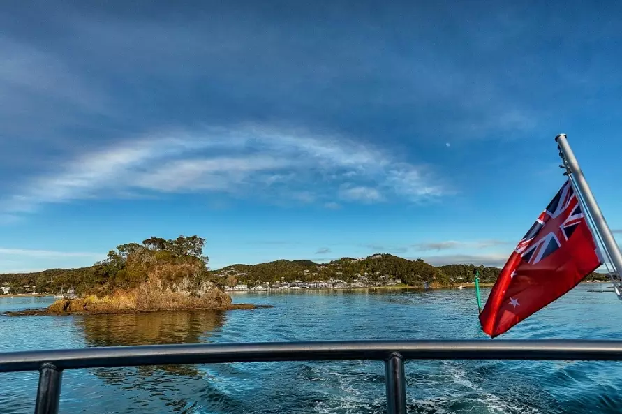 New Zealand trip cost 1 week