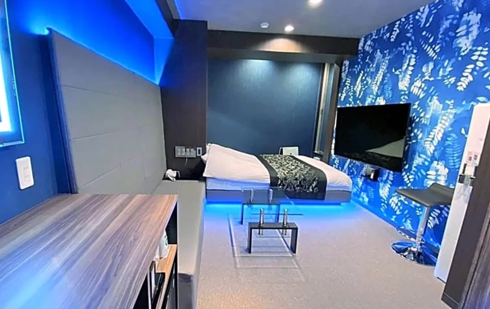 Japan hotels English speaking