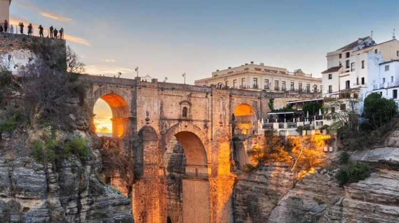 Spain travel seasons