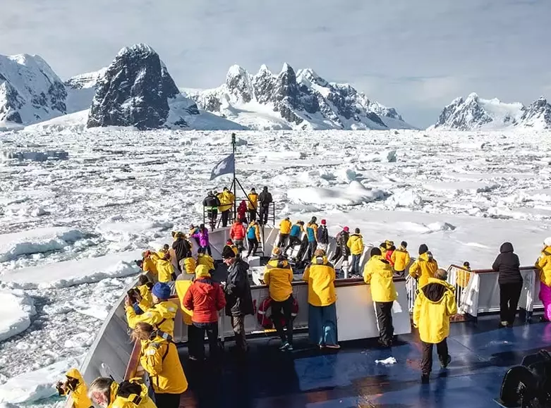 how to visit antarctica