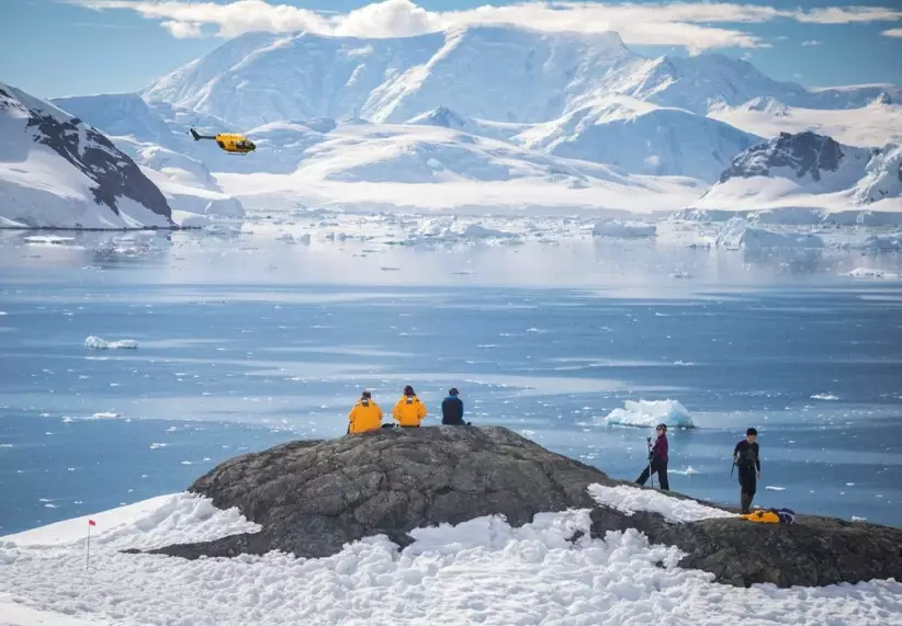 Antarctica tours for US citizens