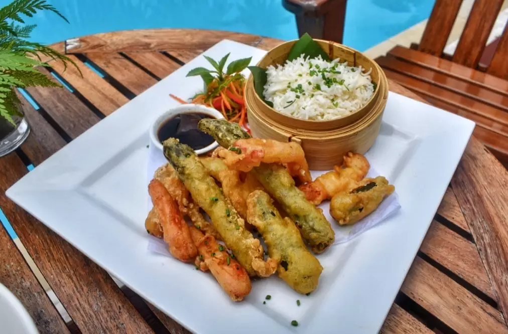 is Fiji expensive for food