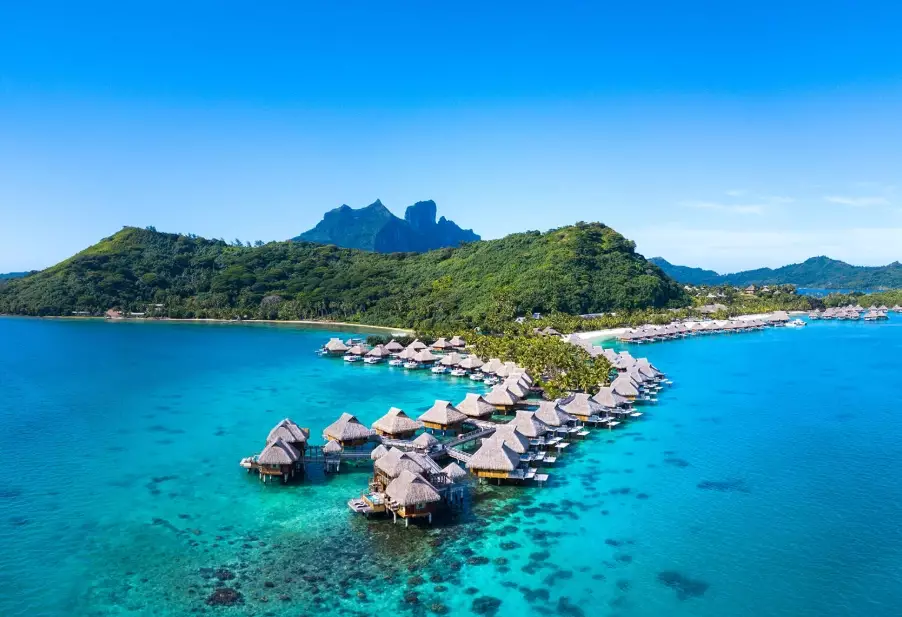 which is nicer Fiji or Bora Bora which is nicer Fiji or Bora Bora